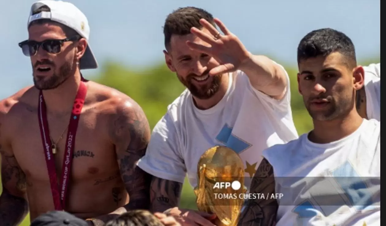 Messi celebrando el título del campeón del mundo.