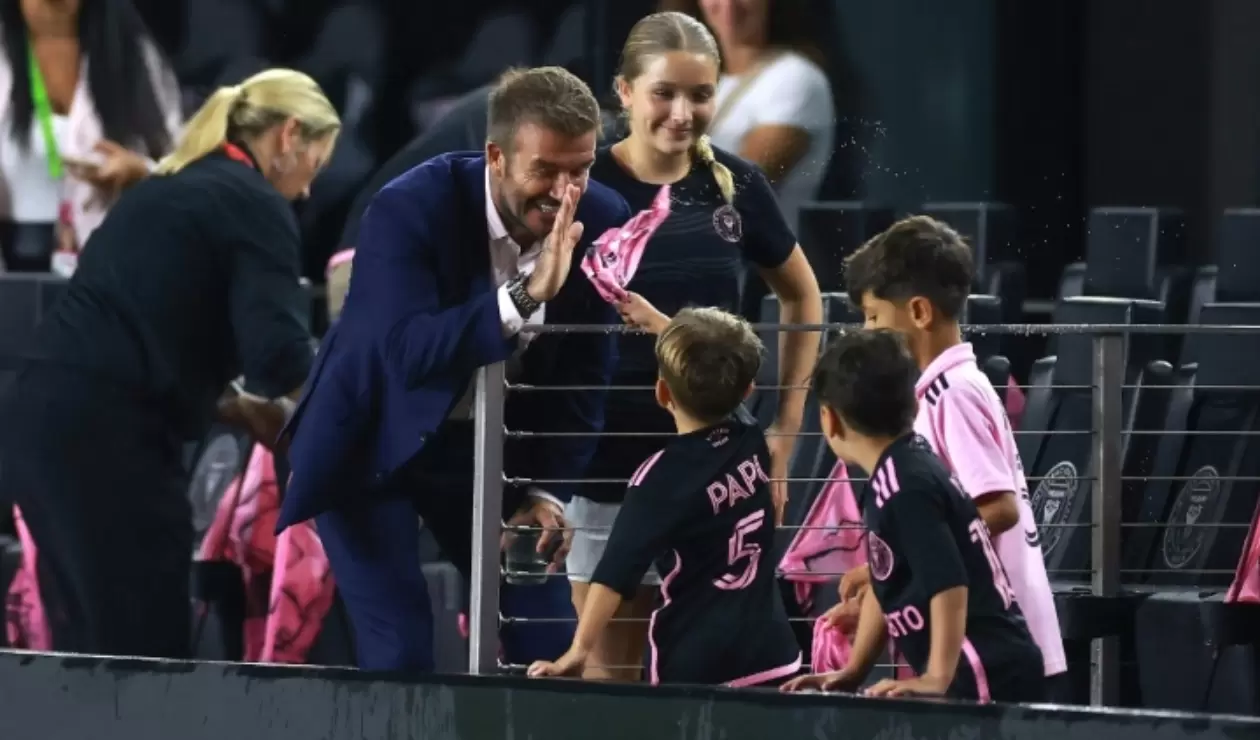 los HIJOS DE MESSI se roban el show junto a DAVID BECKHAM | Antena 2